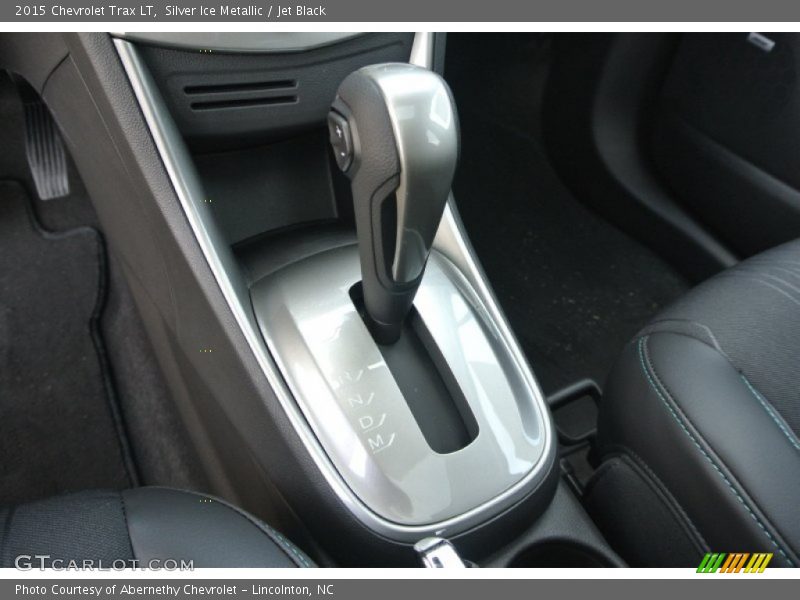 Silver Ice Metallic / Jet Black 2015 Chevrolet Trax LT