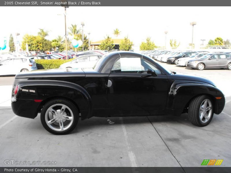 Smokin' Asphalt Black / Ebony Black 2005 Chevrolet SSR