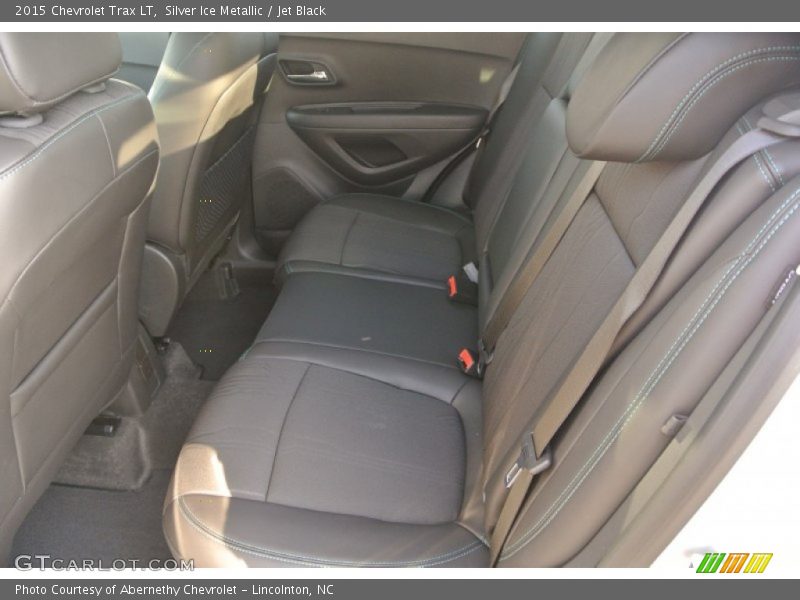Silver Ice Metallic / Jet Black 2015 Chevrolet Trax LT