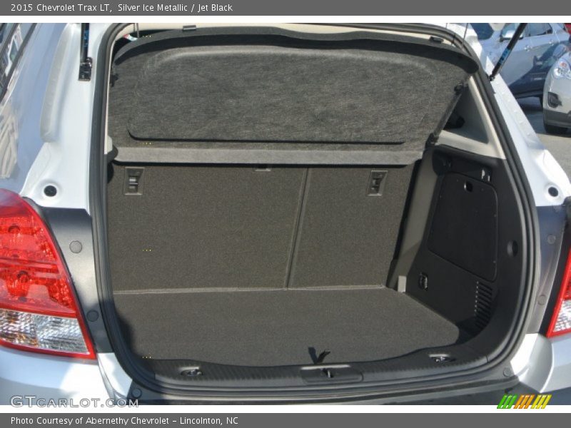 Silver Ice Metallic / Jet Black 2015 Chevrolet Trax LT