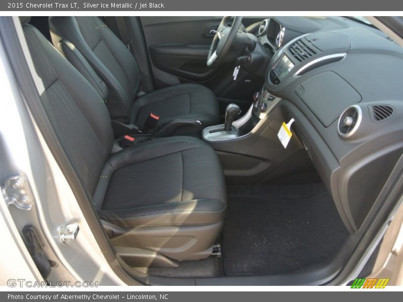 Silver Ice Metallic / Jet Black 2015 Chevrolet Trax LT