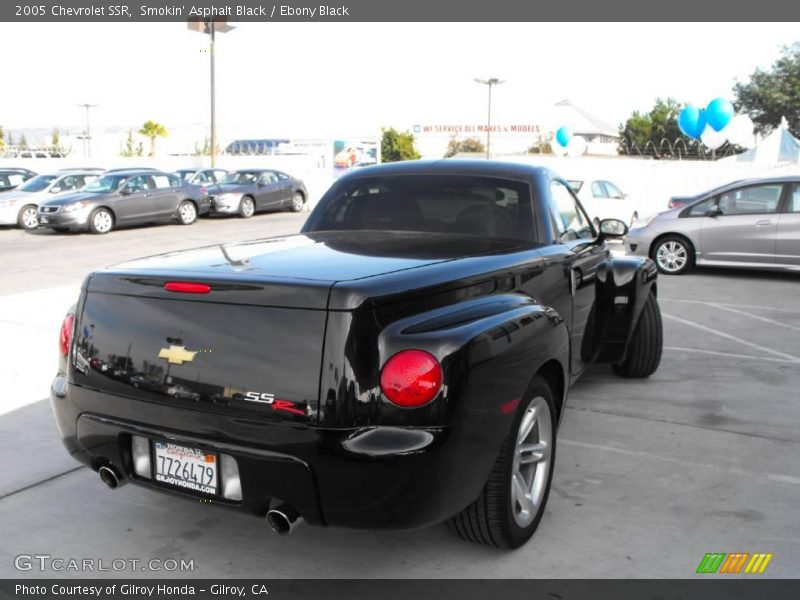 Smokin' Asphalt Black / Ebony Black 2005 Chevrolet SSR