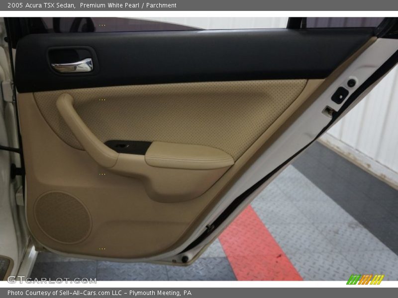 Premium White Pearl / Parchment 2005 Acura TSX Sedan