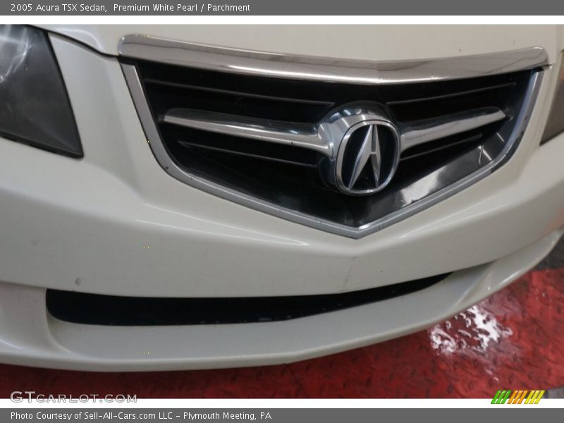 Premium White Pearl / Parchment 2005 Acura TSX Sedan