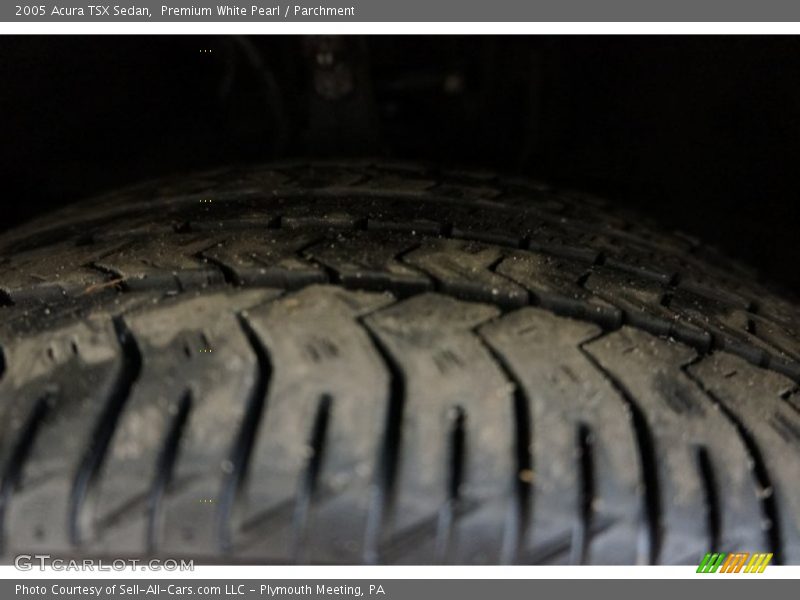 Premium White Pearl / Parchment 2005 Acura TSX Sedan