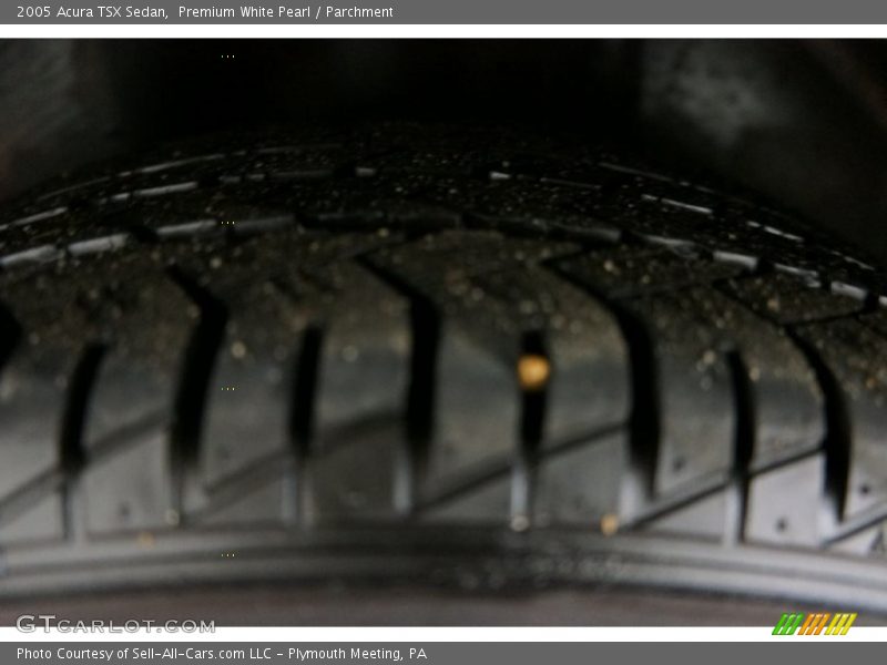 Premium White Pearl / Parchment 2005 Acura TSX Sedan