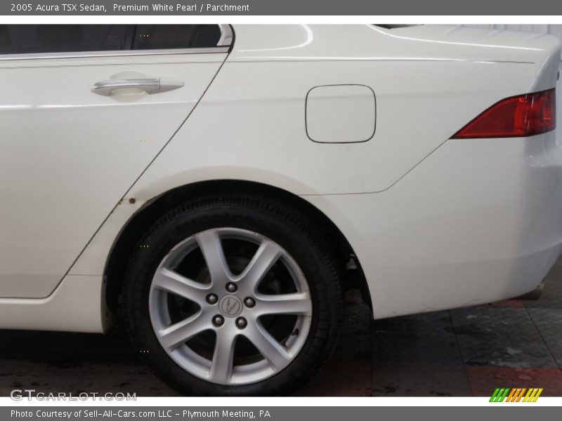 Premium White Pearl / Parchment 2005 Acura TSX Sedan
