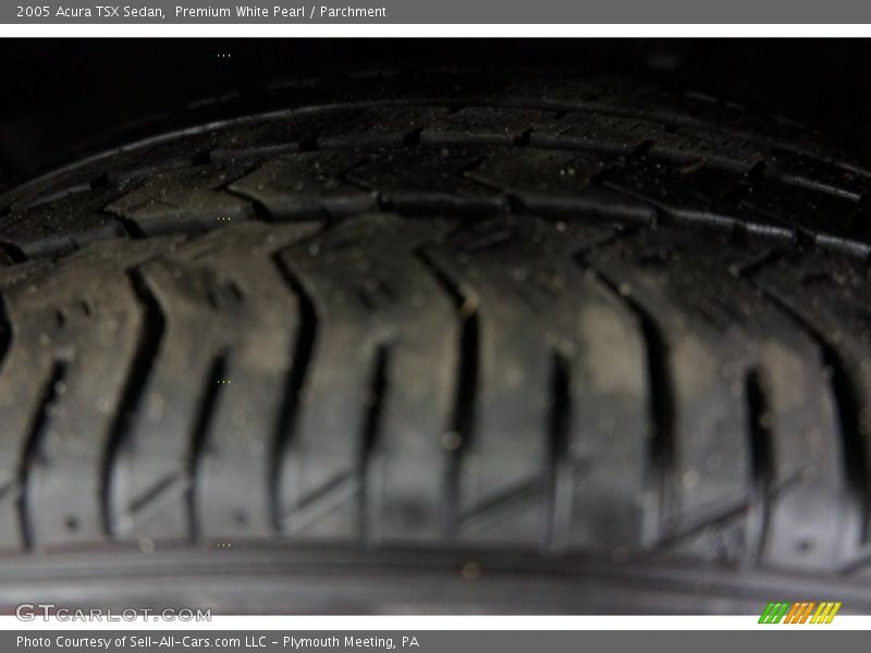 Premium White Pearl / Parchment 2005 Acura TSX Sedan