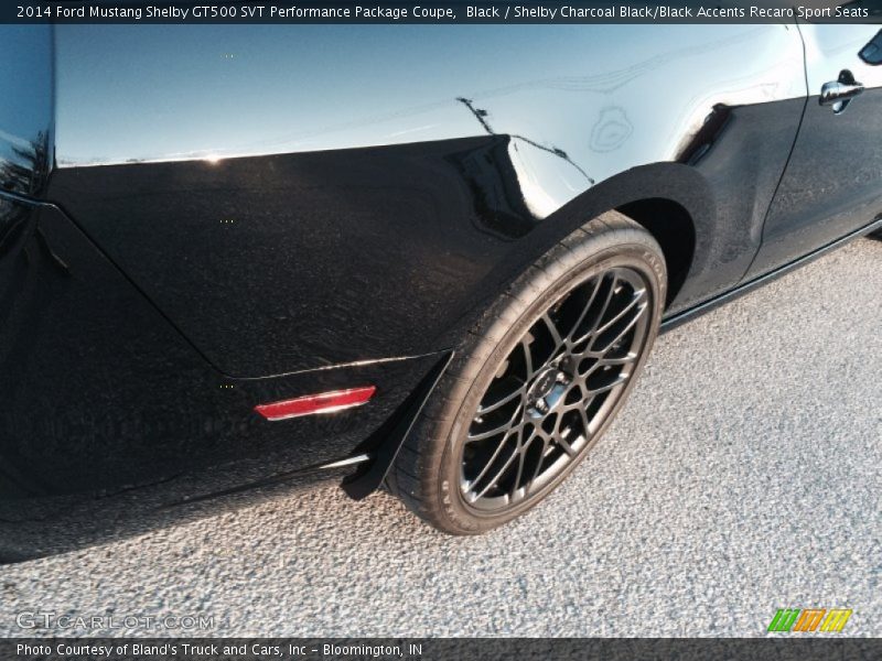 Black / Shelby Charcoal Black/Black Accents Recaro Sport Seats 2014 Ford Mustang Shelby GT500 SVT Performance Package Coupe