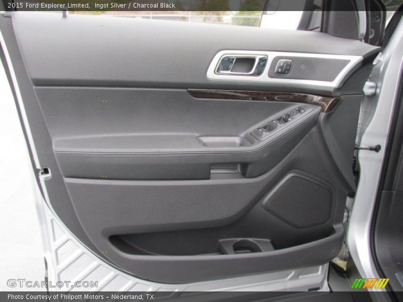 Ingot Silver / Charcoal Black 2015 Ford Explorer Limited