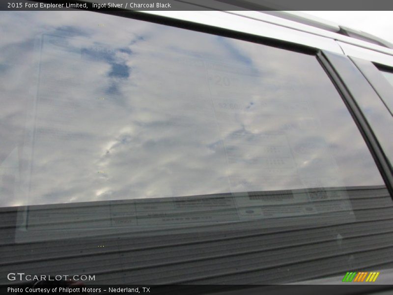 Ingot Silver / Charcoal Black 2015 Ford Explorer Limited