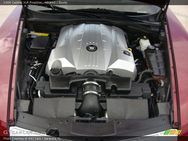  2006 XLR Roadster Engine - 4.6 Liter DOHC 32-Valve VVT V8