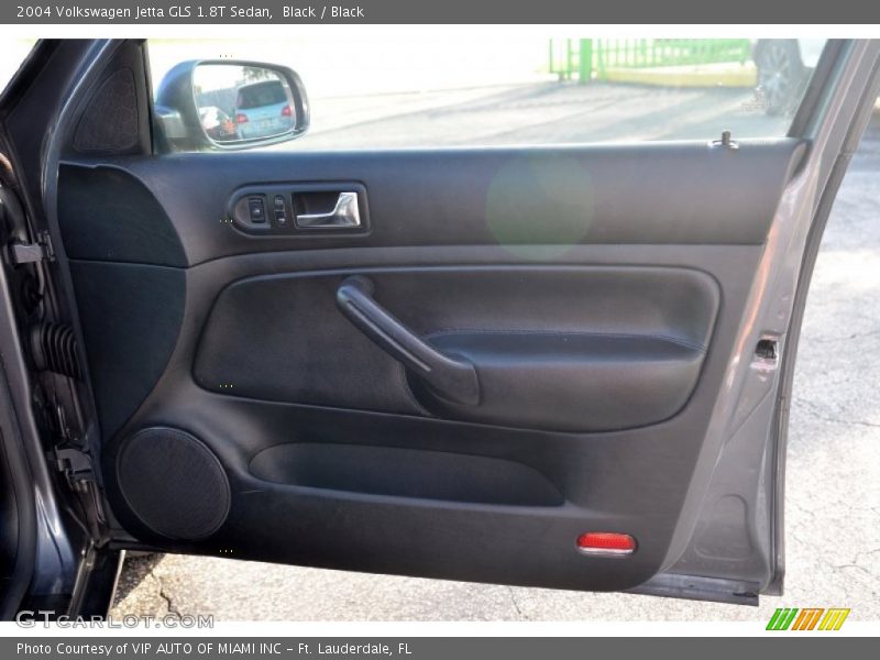 Black / Black 2004 Volkswagen Jetta GLS 1.8T Sedan