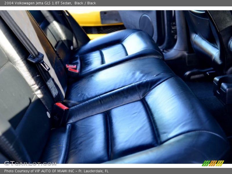 Black / Black 2004 Volkswagen Jetta GLS 1.8T Sedan