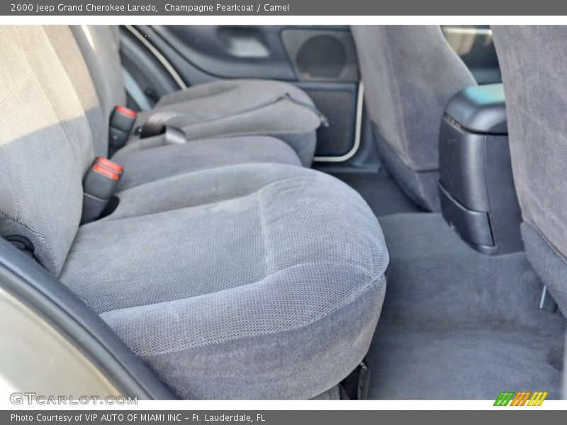 Champagne Pearlcoat / Camel 2000 Jeep Grand Cherokee Laredo