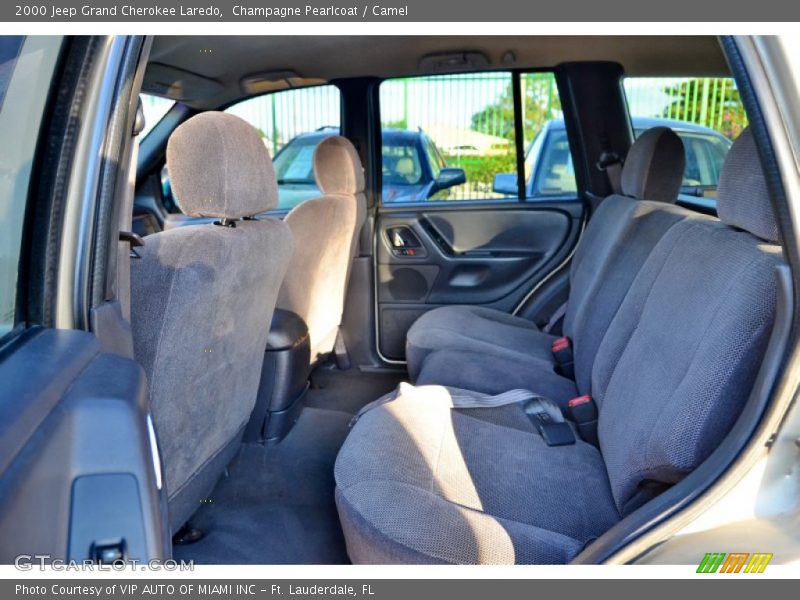 Champagne Pearlcoat / Camel 2000 Jeep Grand Cherokee Laredo