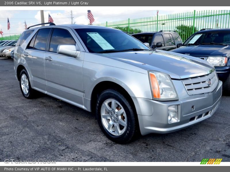 Front 3/4 View of 2006 SRX V6