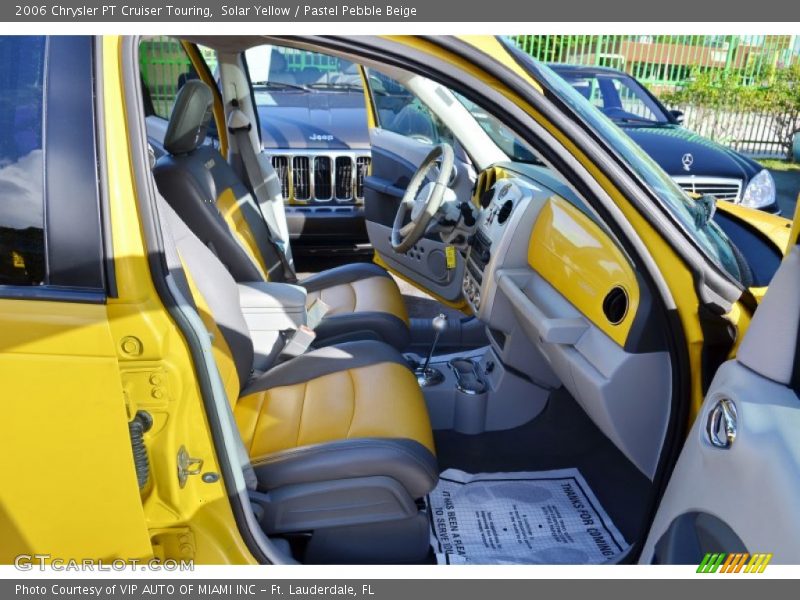 Solar Yellow / Pastel Pebble Beige 2006 Chrysler PT Cruiser Touring