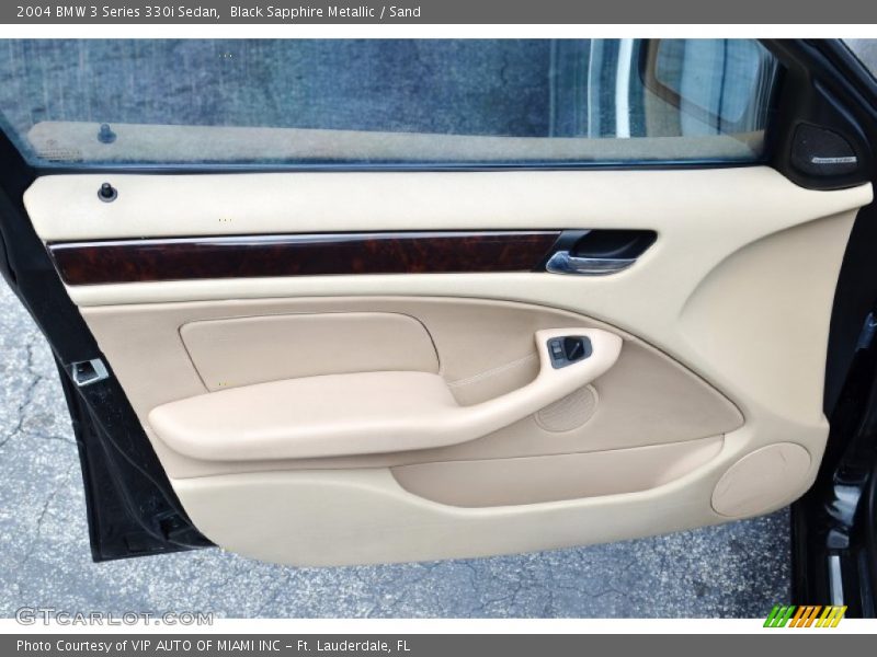Black Sapphire Metallic / Sand 2004 BMW 3 Series 330i Sedan