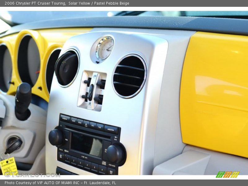 Solar Yellow / Pastel Pebble Beige 2006 Chrysler PT Cruiser Touring