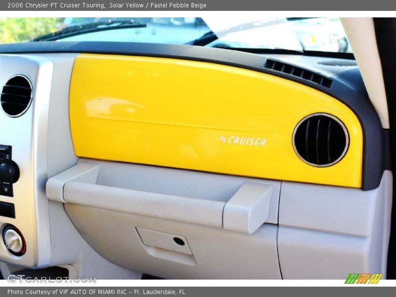 Solar Yellow / Pastel Pebble Beige 2006 Chrysler PT Cruiser Touring