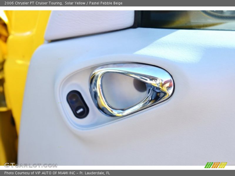 Solar Yellow / Pastel Pebble Beige 2006 Chrysler PT Cruiser Touring