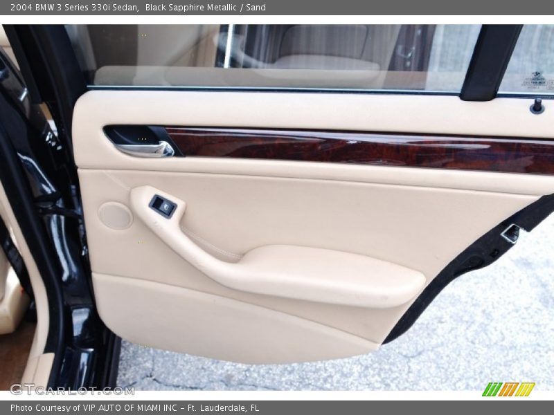 Black Sapphire Metallic / Sand 2004 BMW 3 Series 330i Sedan