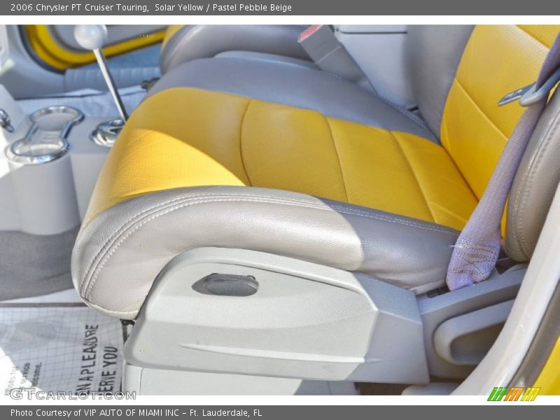 Solar Yellow / Pastel Pebble Beige 2006 Chrysler PT Cruiser Touring
