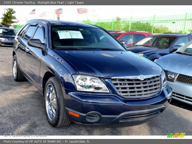 Midnight Blue Pearl / Light Taupe 2005 Chrysler Pacifica