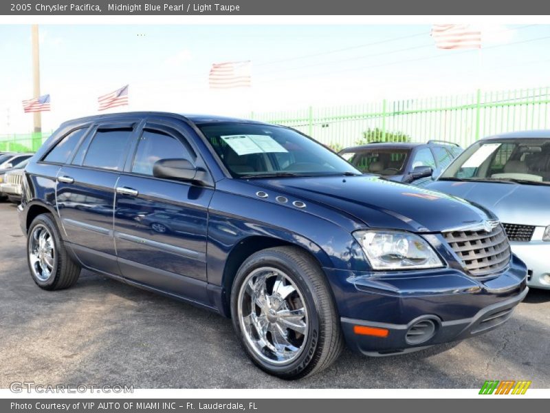 Midnight Blue Pearl / Light Taupe 2005 Chrysler Pacifica