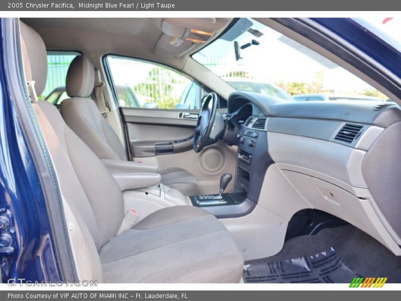Midnight Blue Pearl / Light Taupe 2005 Chrysler Pacifica