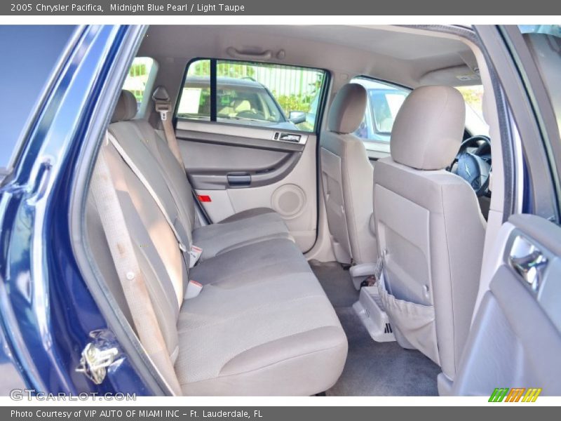Midnight Blue Pearl / Light Taupe 2005 Chrysler Pacifica