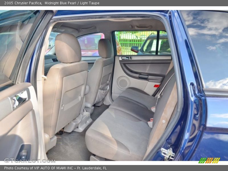Midnight Blue Pearl / Light Taupe 2005 Chrysler Pacifica
