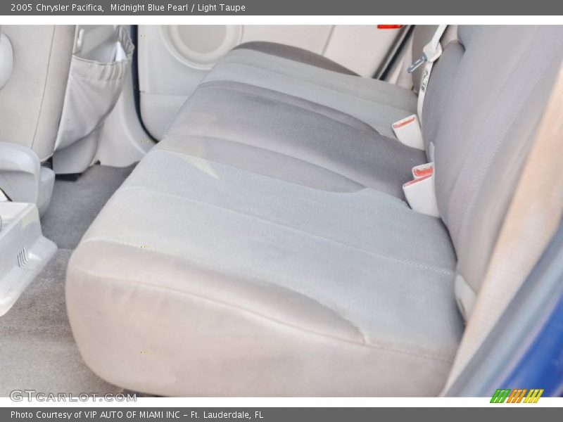 Midnight Blue Pearl / Light Taupe 2005 Chrysler Pacifica