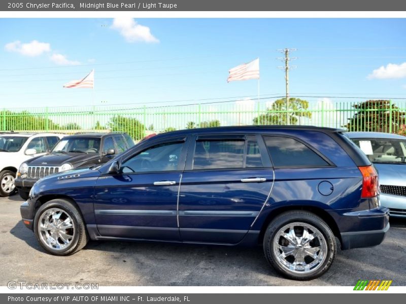 Midnight Blue Pearl / Light Taupe 2005 Chrysler Pacifica