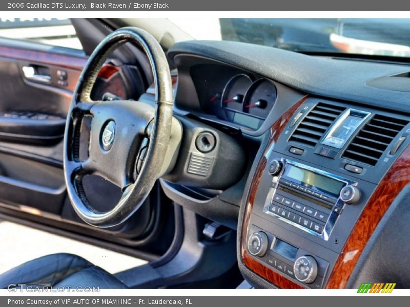 Black Raven / Ebony Black 2006 Cadillac DTS Luxury