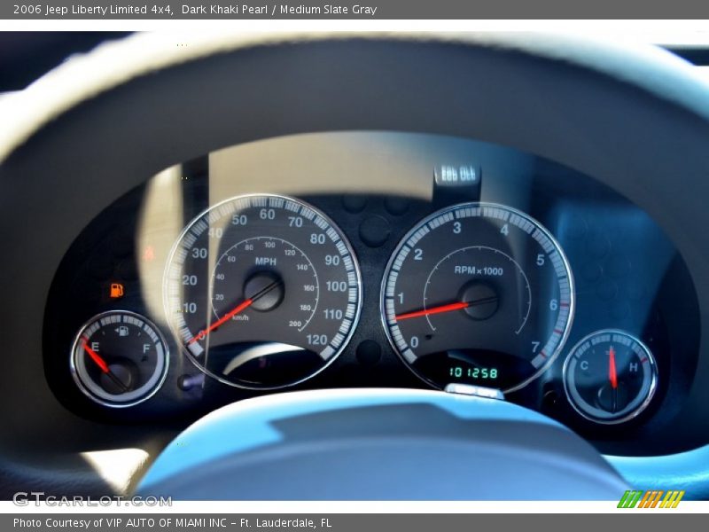 Dark Khaki Pearl / Medium Slate Gray 2006 Jeep Liberty Limited 4x4