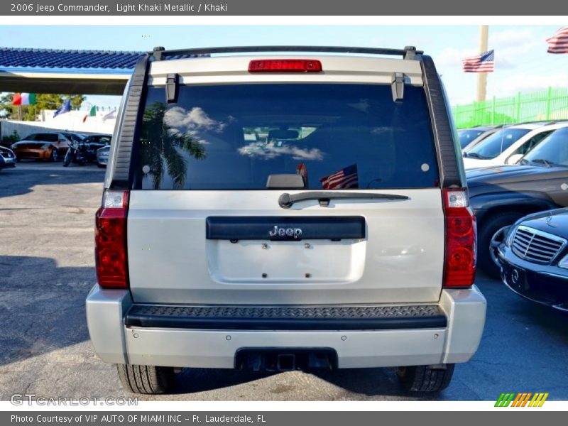 Light Khaki Metallic / Khaki 2006 Jeep Commander