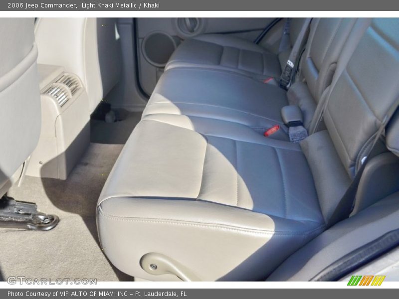 Light Khaki Metallic / Khaki 2006 Jeep Commander