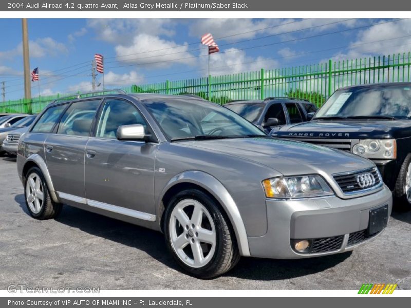 Front 3/4 View of 2004 Allroad 4.2 quattro Avant