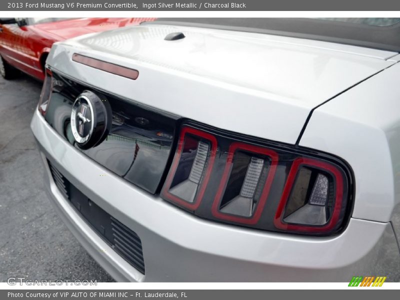 Ingot Silver Metallic / Charcoal Black 2013 Ford Mustang V6 Premium Convertible