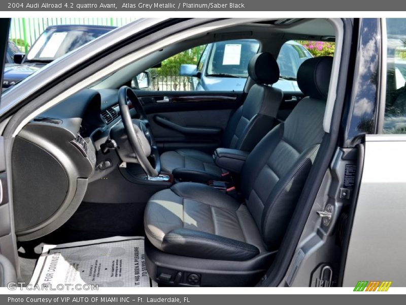 Front Seat of 2004 Allroad 4.2 quattro Avant