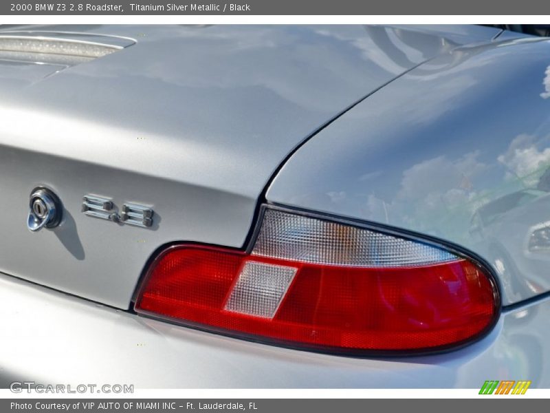 Titanium Silver Metallic / Black 2000 BMW Z3 2.8 Roadster