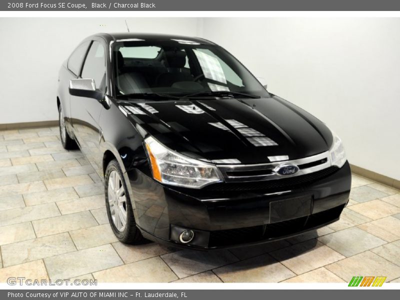 Black / Charcoal Black 2008 Ford Focus SE Coupe