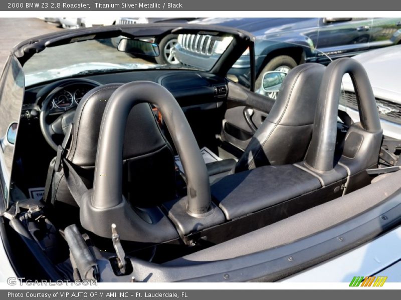 Titanium Silver Metallic / Black 2000 BMW Z3 2.8 Roadster
