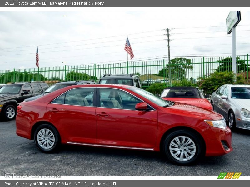 Barcelona Red Metallic / Ivory 2013 Toyota Camry LE