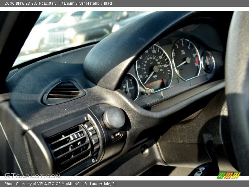 Titanium Silver Metallic / Black 2000 BMW Z3 2.8 Roadster