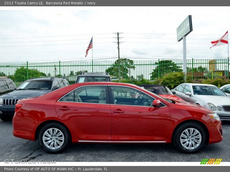 Barcelona Red Metallic / Ivory 2013 Toyota Camry LE