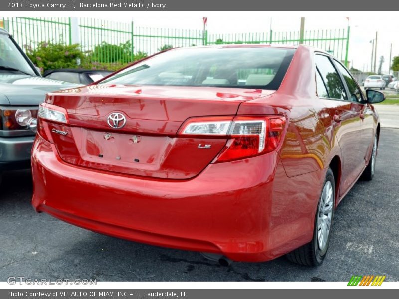 Barcelona Red Metallic / Ivory 2013 Toyota Camry LE