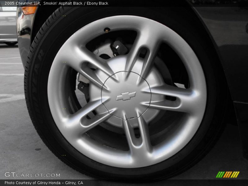 Smokin' Asphalt Black / Ebony Black 2005 Chevrolet SSR